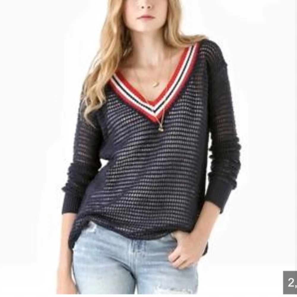 We The Free Crochet Knit Top Womens Small Navy Blue V-Neck Short Sleeve Sweater